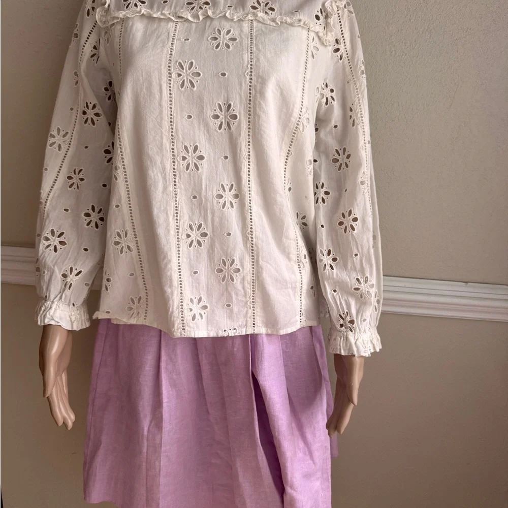 J.CREW RUFFLE NECK LONG SLEEVE EYELET TOP IN IVORY MEDIUM USED - Picture 3 of 8